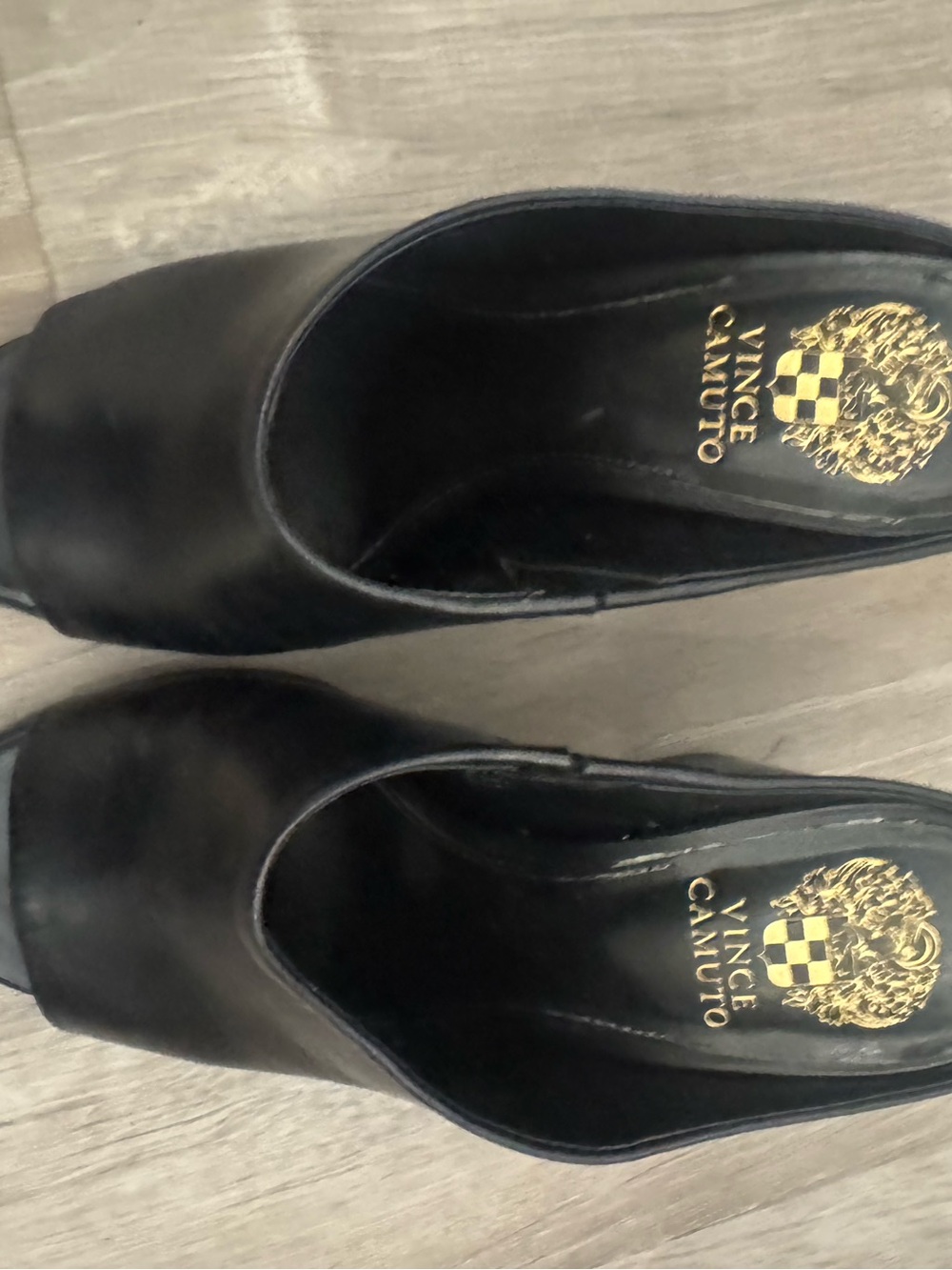 Vince Camuto Black Leather Ballet Flats
